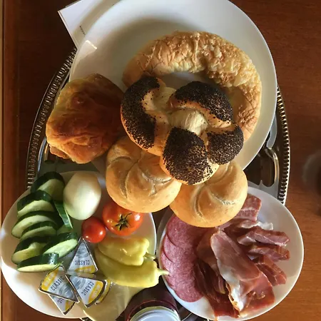 Jokai Vendeghaz Guest house 3*