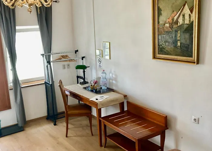Jokai Vendeghaz Gasthof Homokkomarom